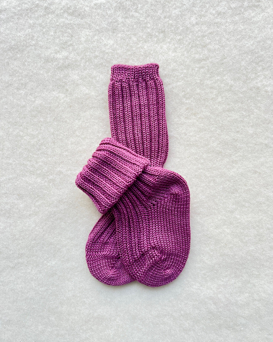 Poeter x Grödo uldsokker m. rib og ekstra længde - berrycream