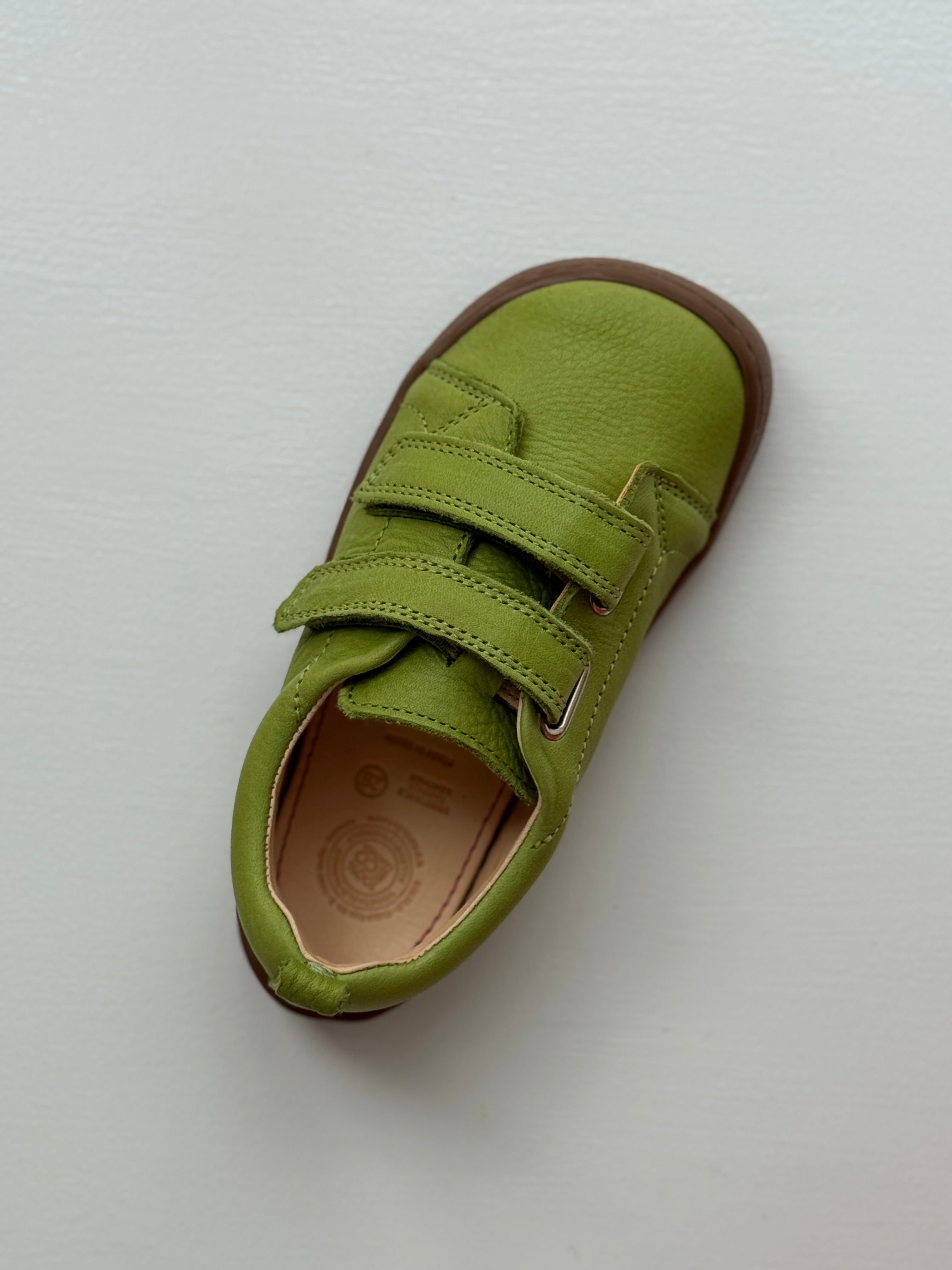Barefoot Sneaker - green
