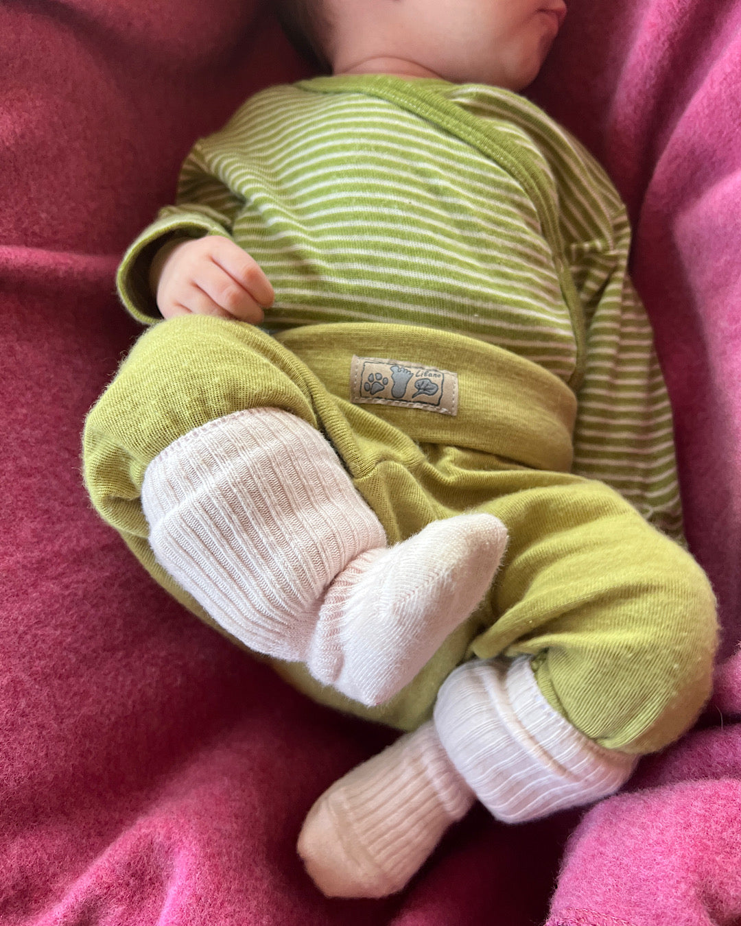 Bukser med ombuk uld/silke - kiwi