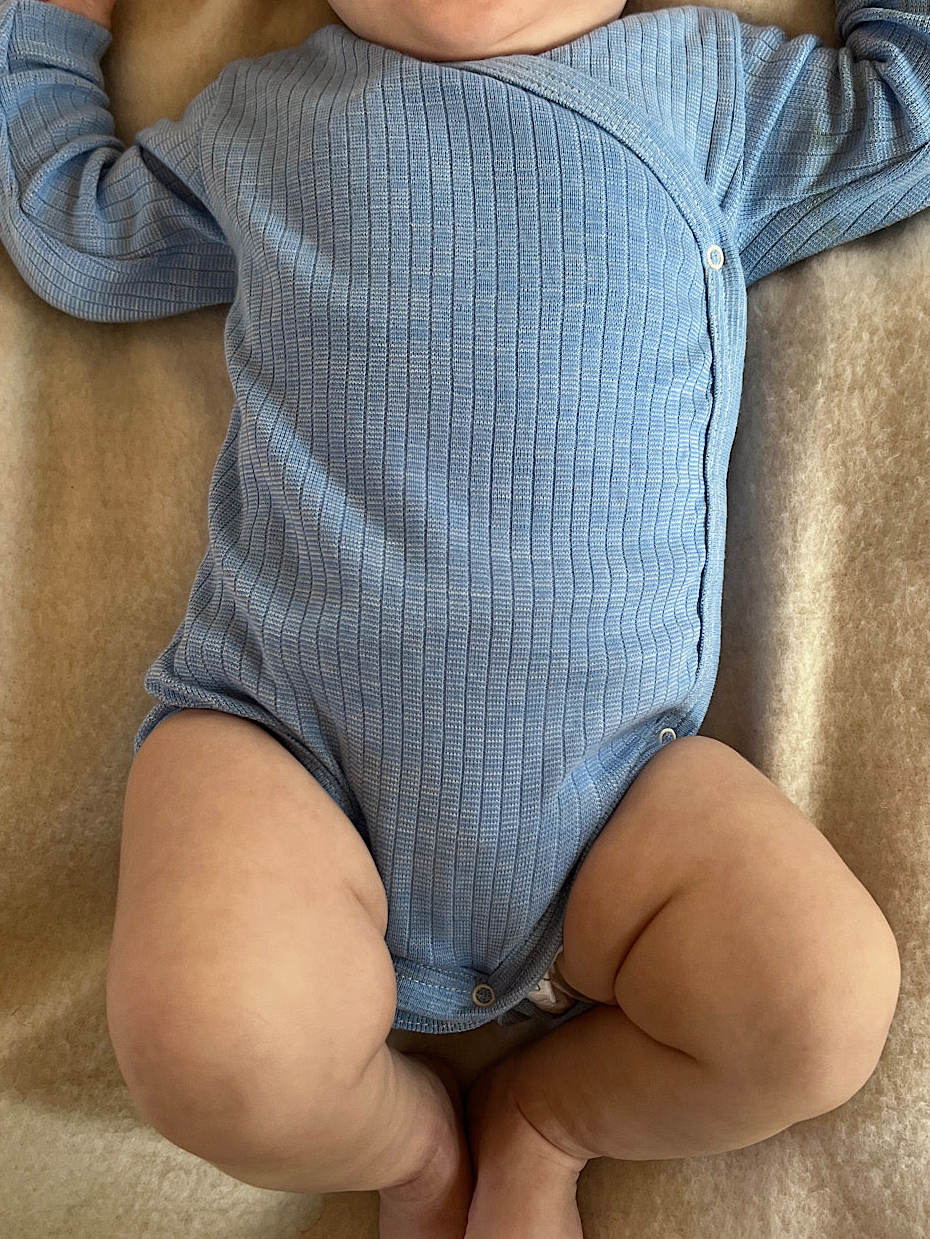 Baby-Body slå-om bomuld/uld/silke - blå meleret