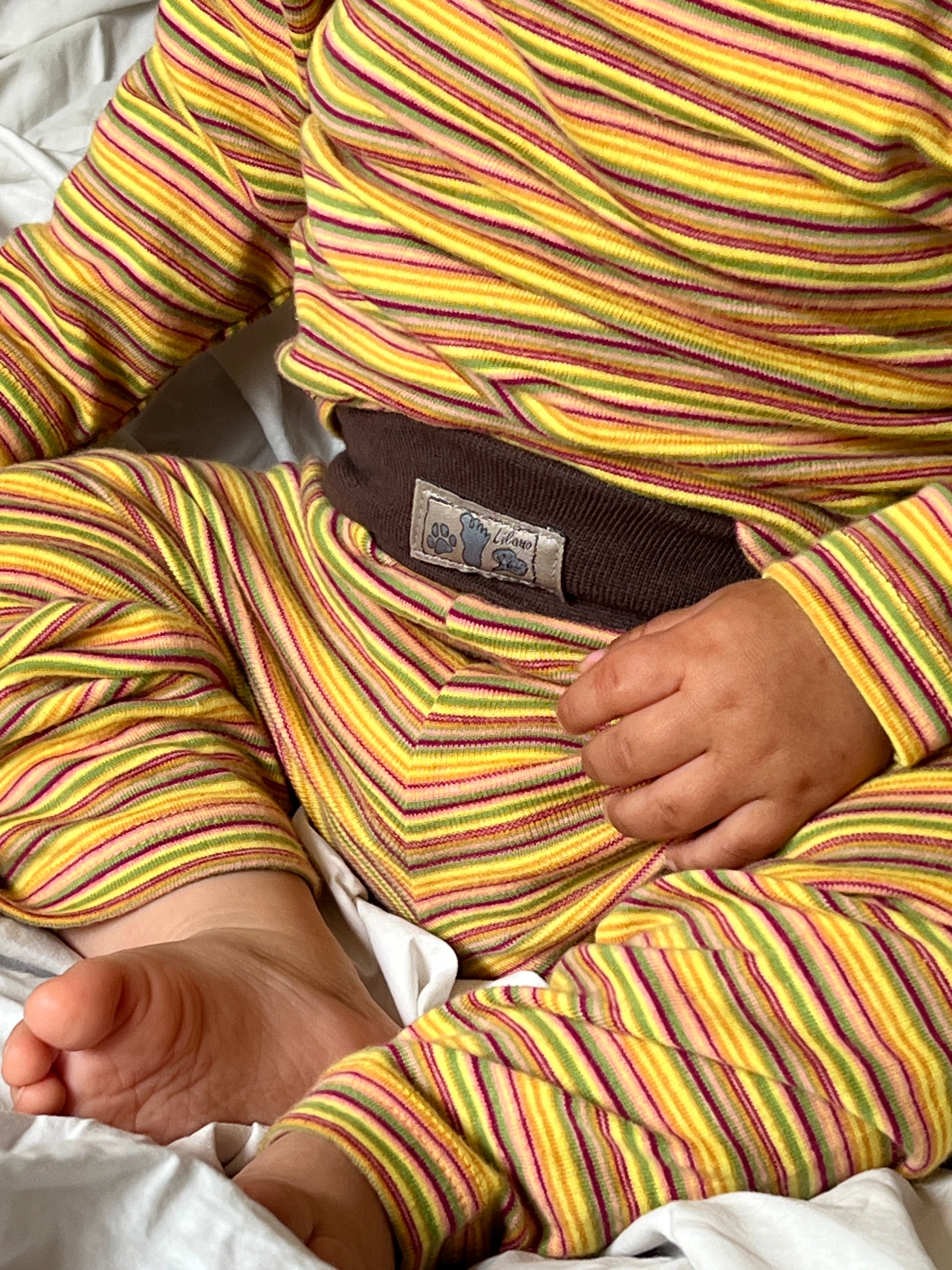 Sæt i strib gul - 100% økologisk bomuld