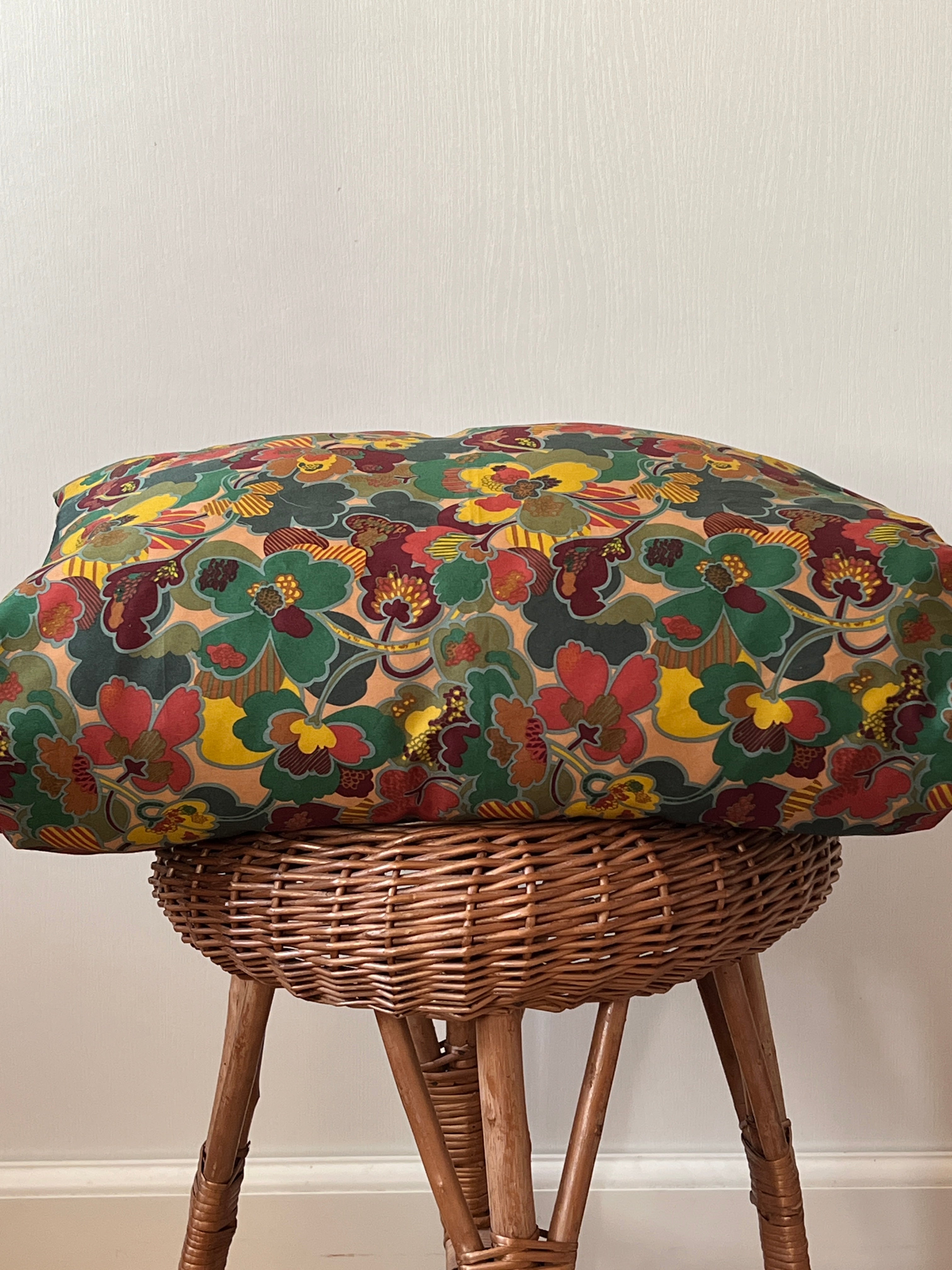 Flower Liberty Artist's Prospect Flower Duvet Cover