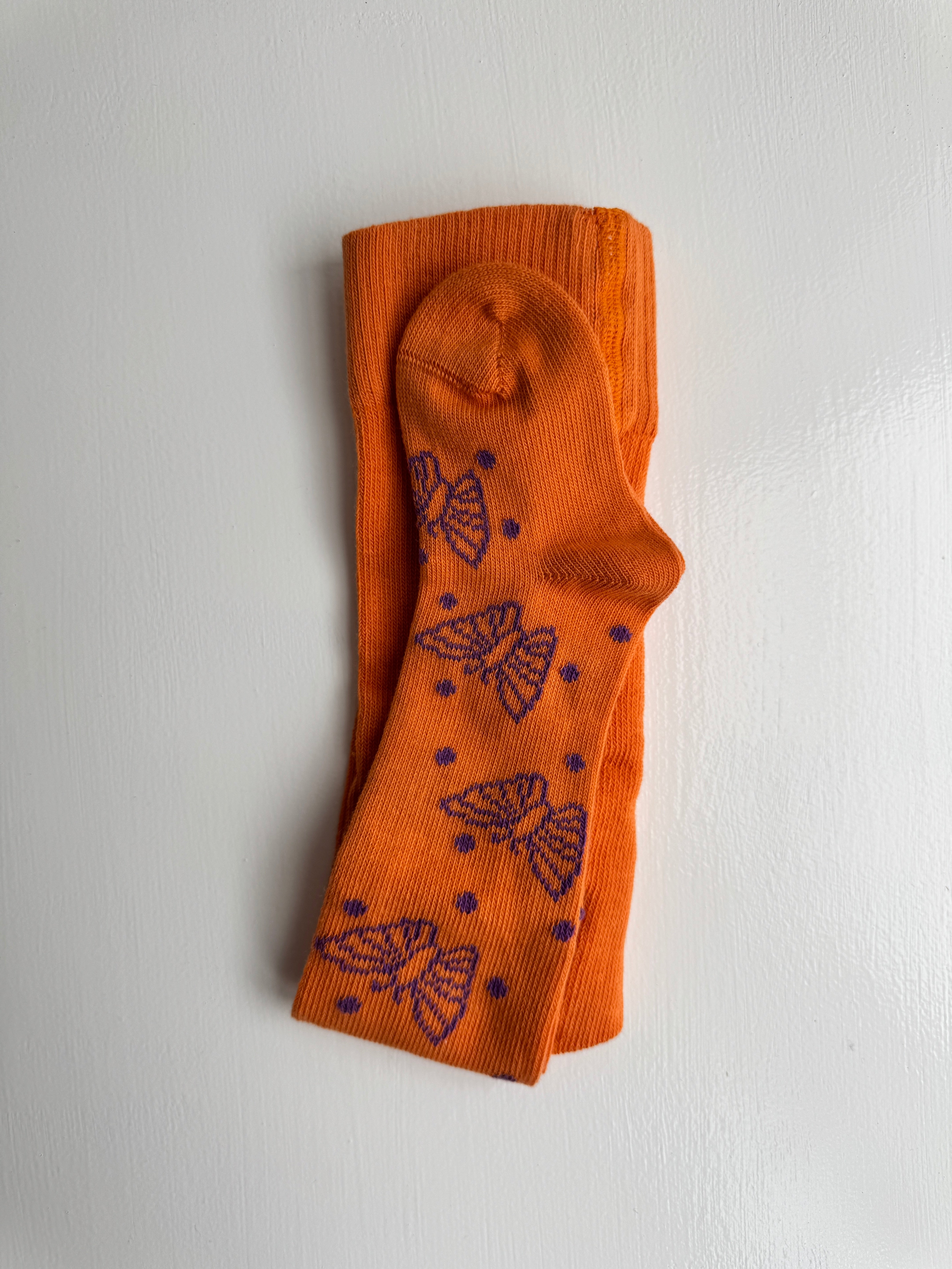 Bomuldsstrømpebukser med sommerfugle - mandarin