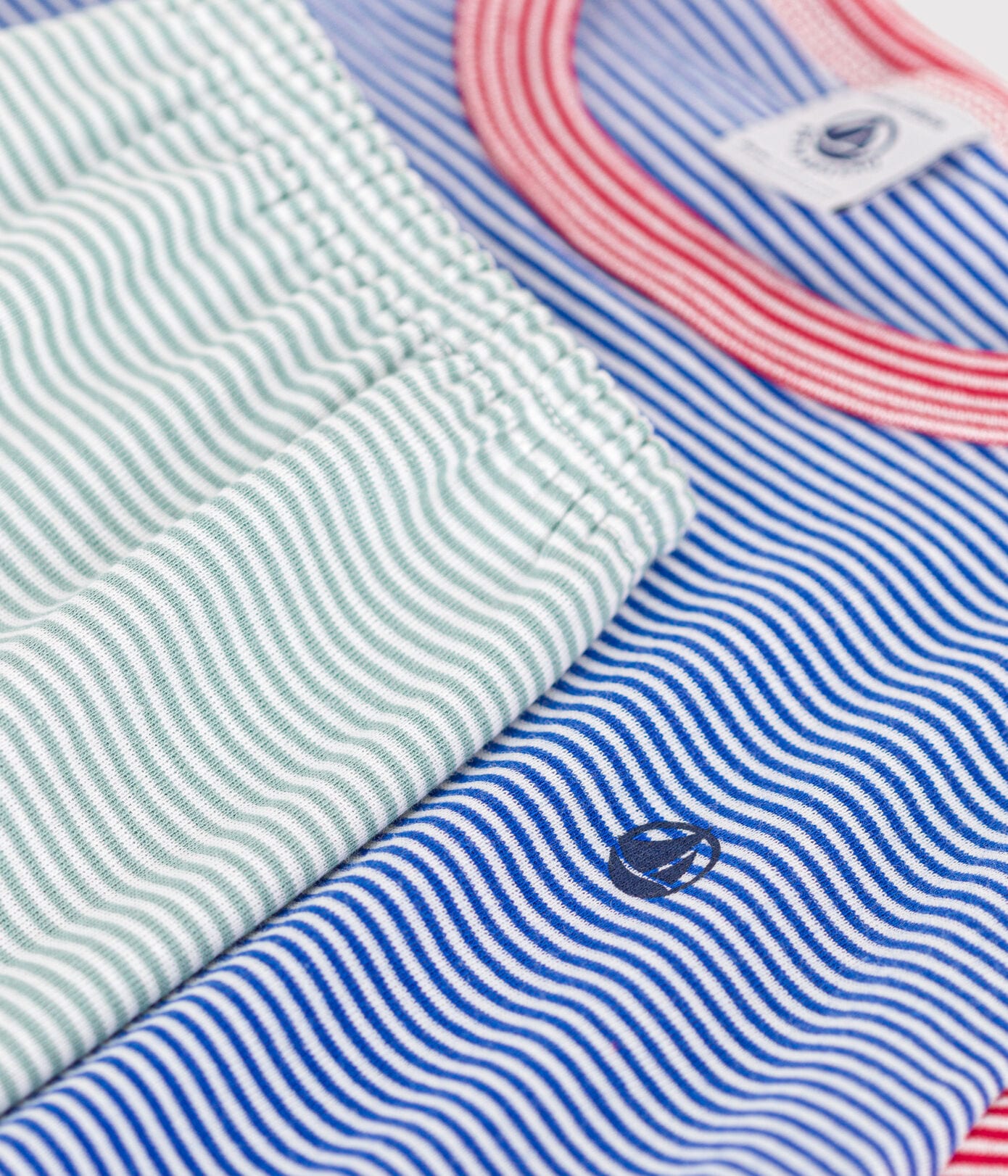 Pyjamas m. striber multi