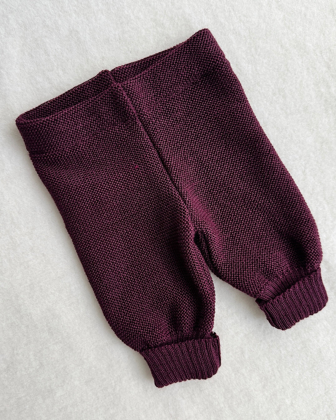 Knitted wool trousers - elderberry