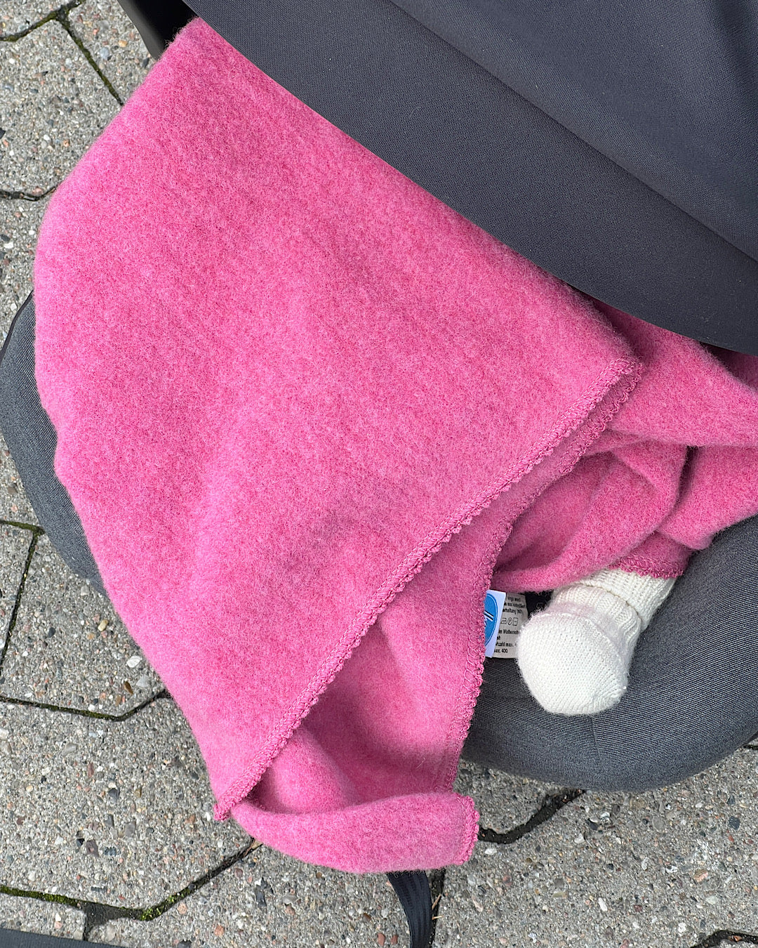 100% Uldfleece tæppe med smuk kant - Rosa
