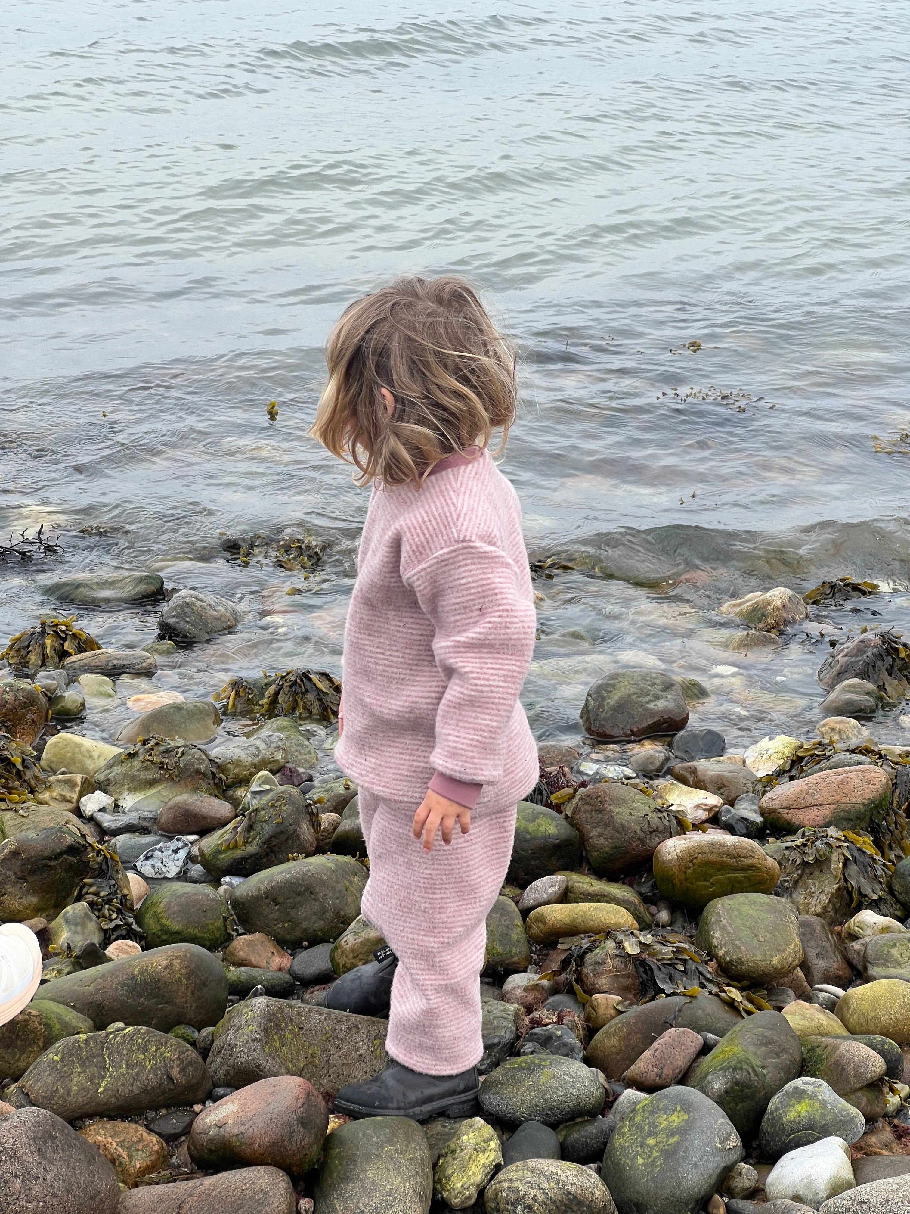 Uld sæt - mauve/natur