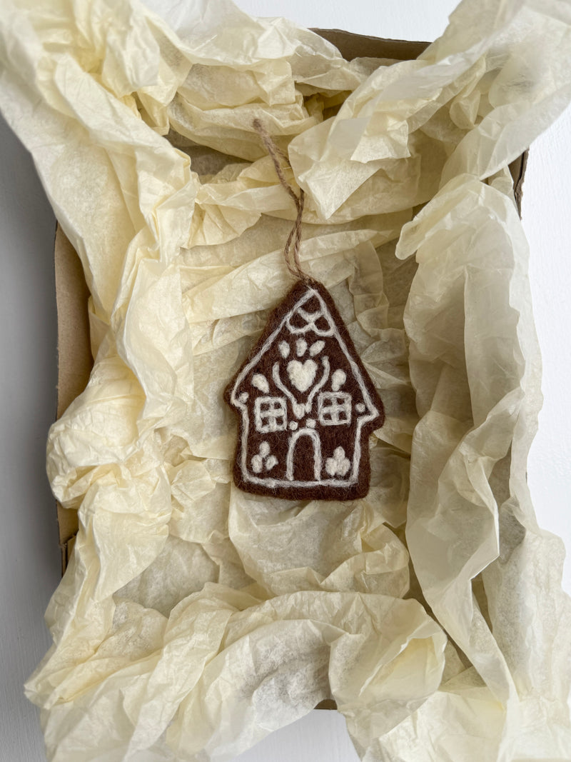 Julepynt - kagehus brun