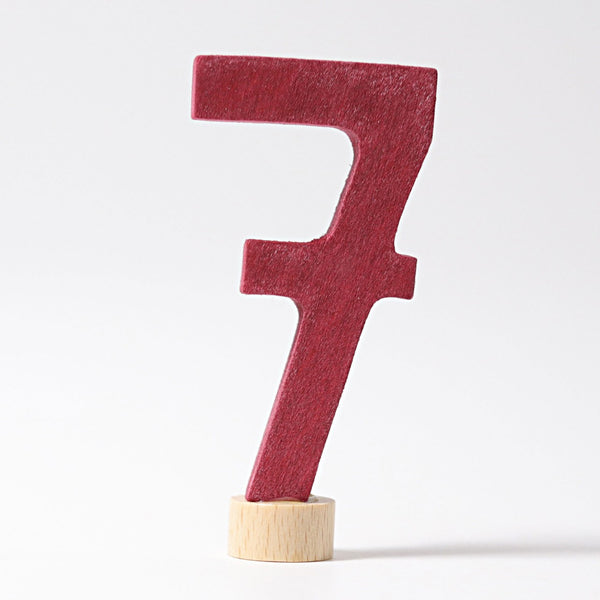 Figure Red Number 7