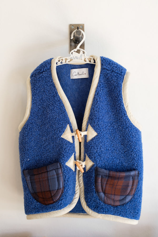 Cocomanolo Vest 7-8 år